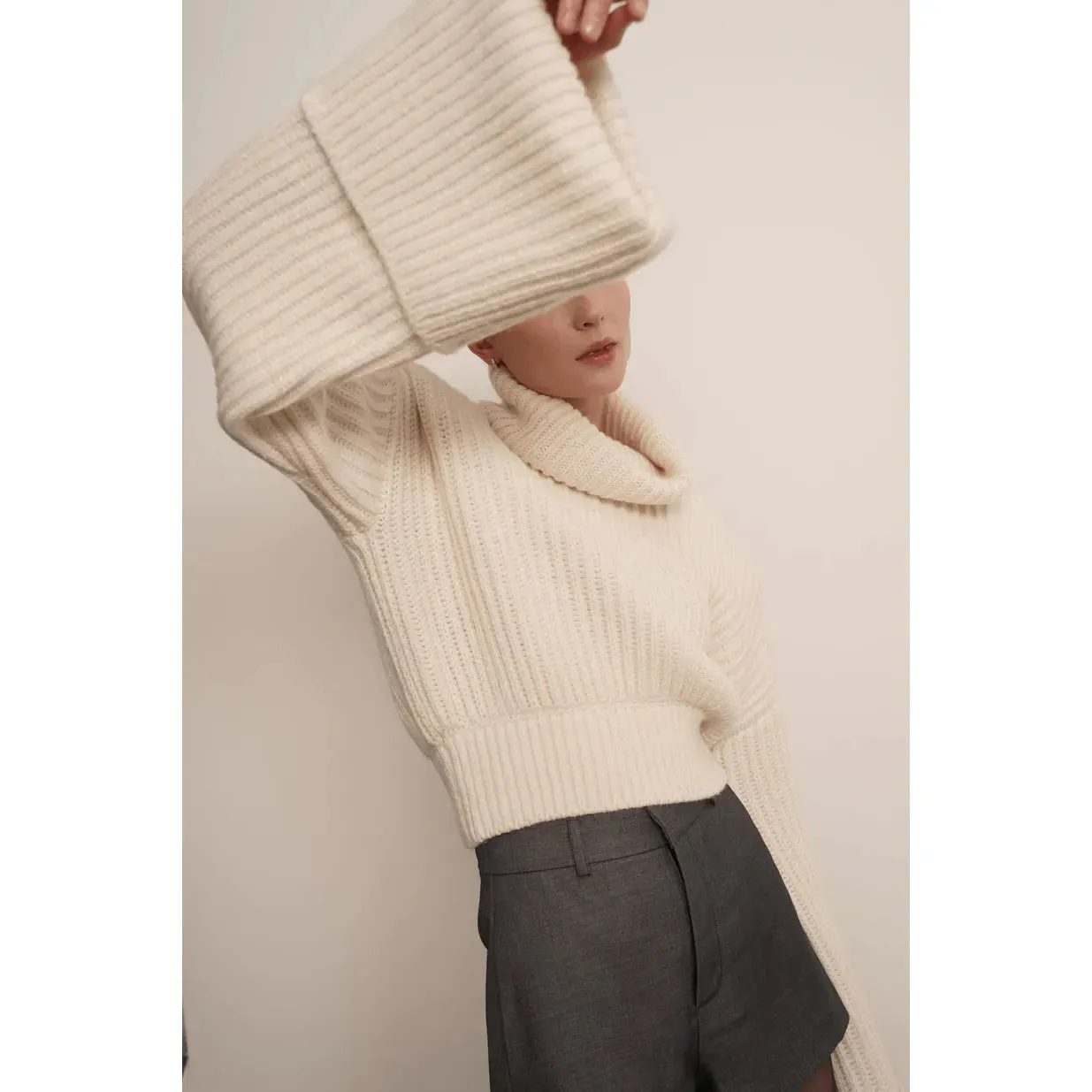 BIANCA SWEATER