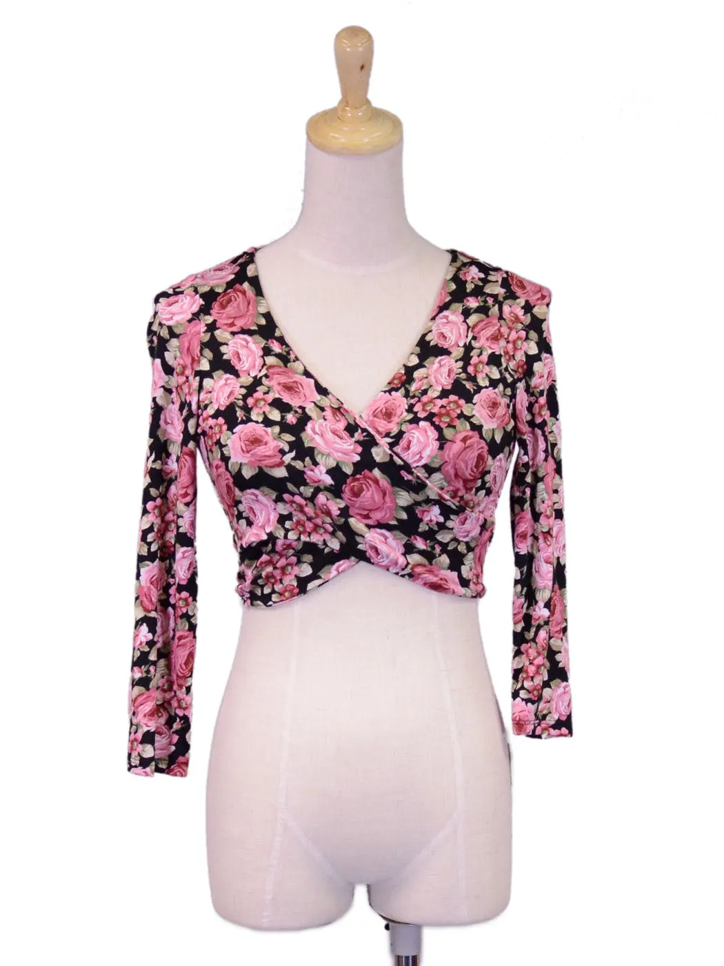 Cherry Mellow Sexy Quarter Length Sleeves Criss Cross Front Cropped Knit Top