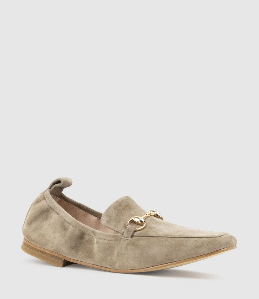FINER Elastic Back Slipper With Hardware in Latte Suede