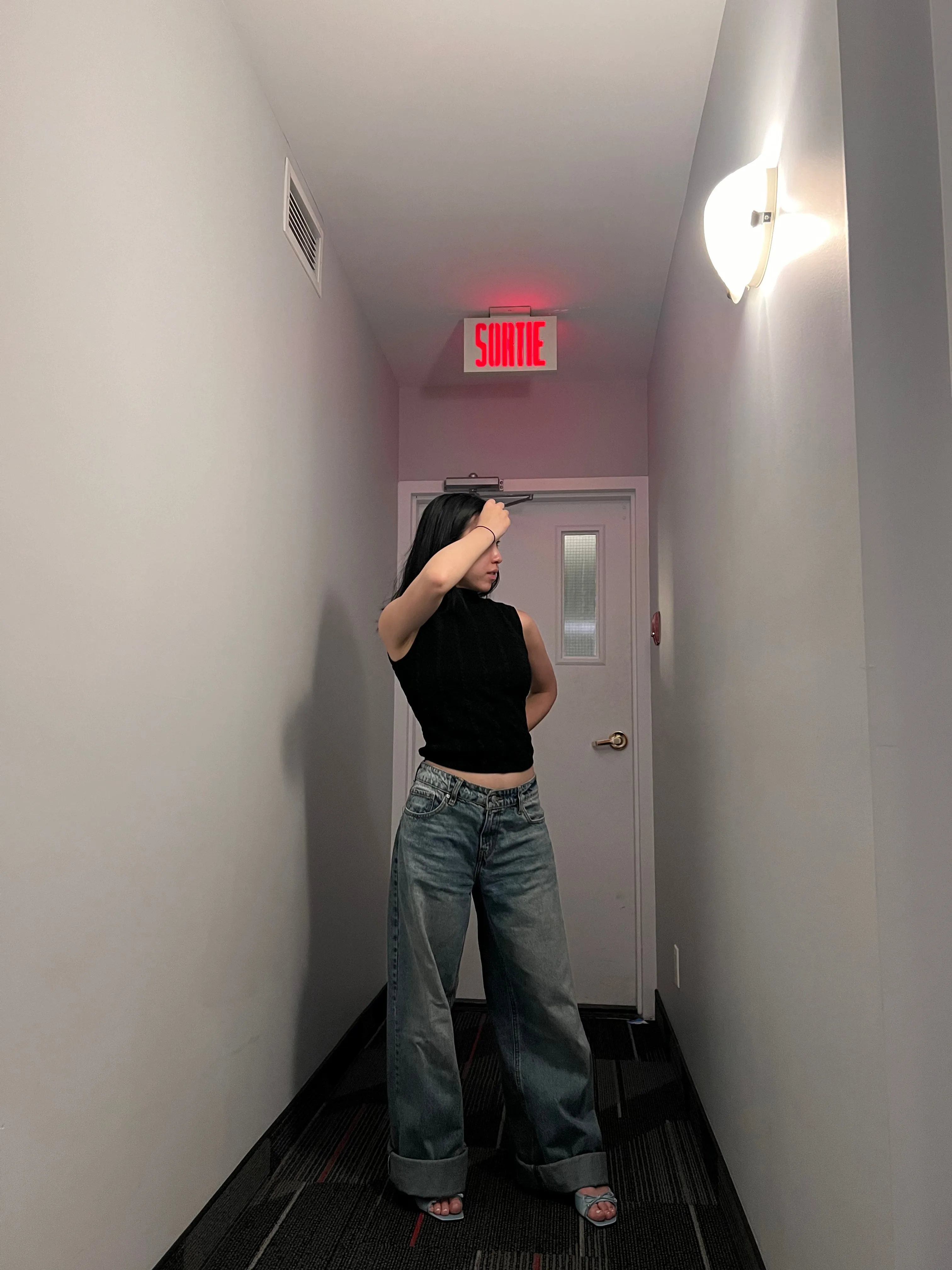 Knit Sleeveless Turtleneck - Black