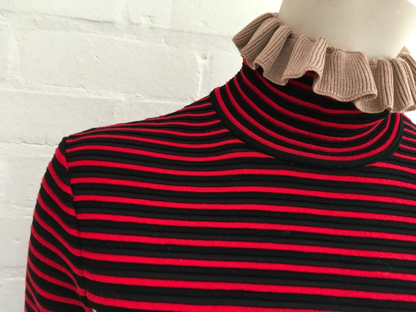 MSGM Milano 2017 Striped floral ruffled-hem sweater jumper top Sz XS Ladies
