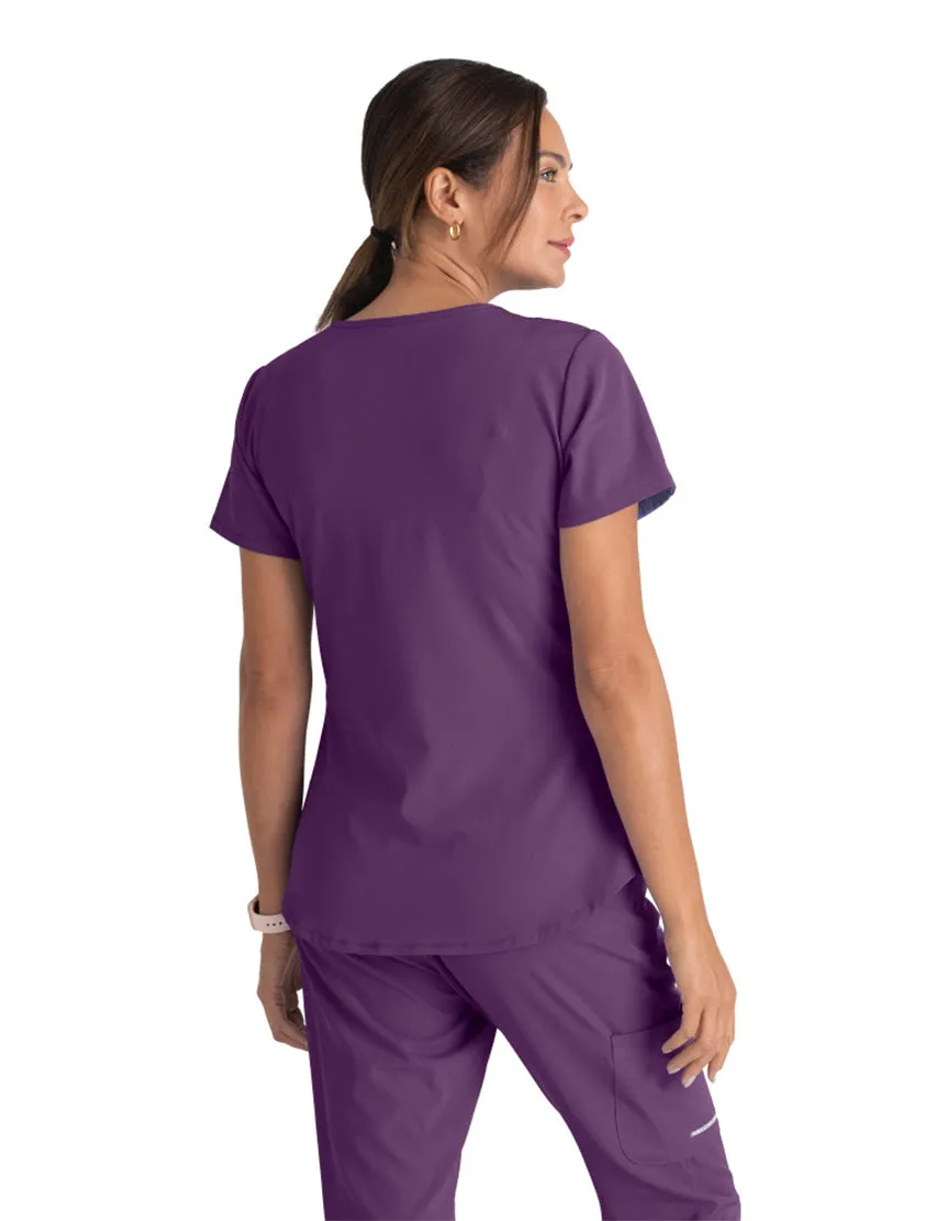 Skechers™ by Barco Breeze 3-Pocket Curved V-Neck Scrub Top