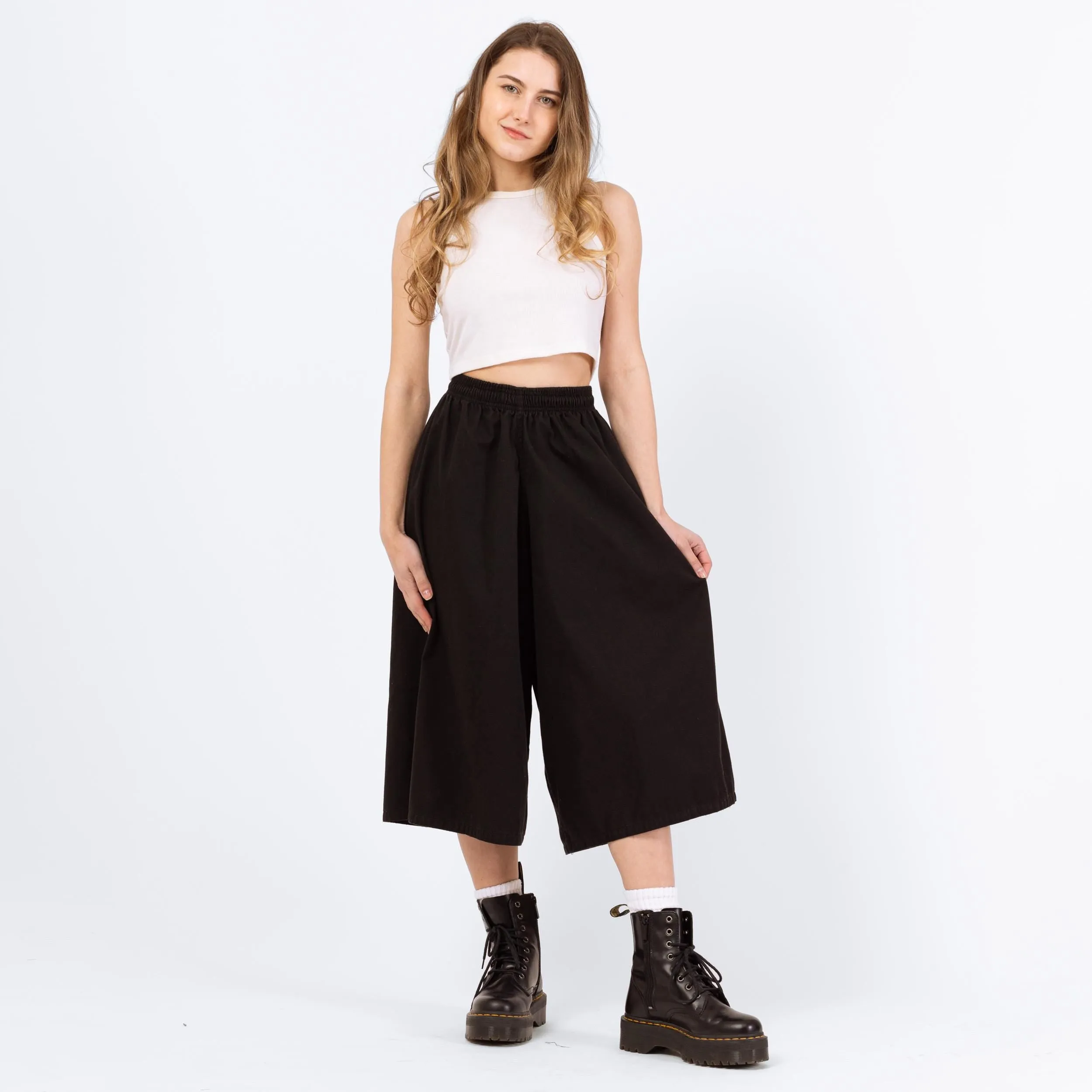 Vintage Y2K Black Wide Leg Culotte Pants - XXS-XS, 21"-25" Waist